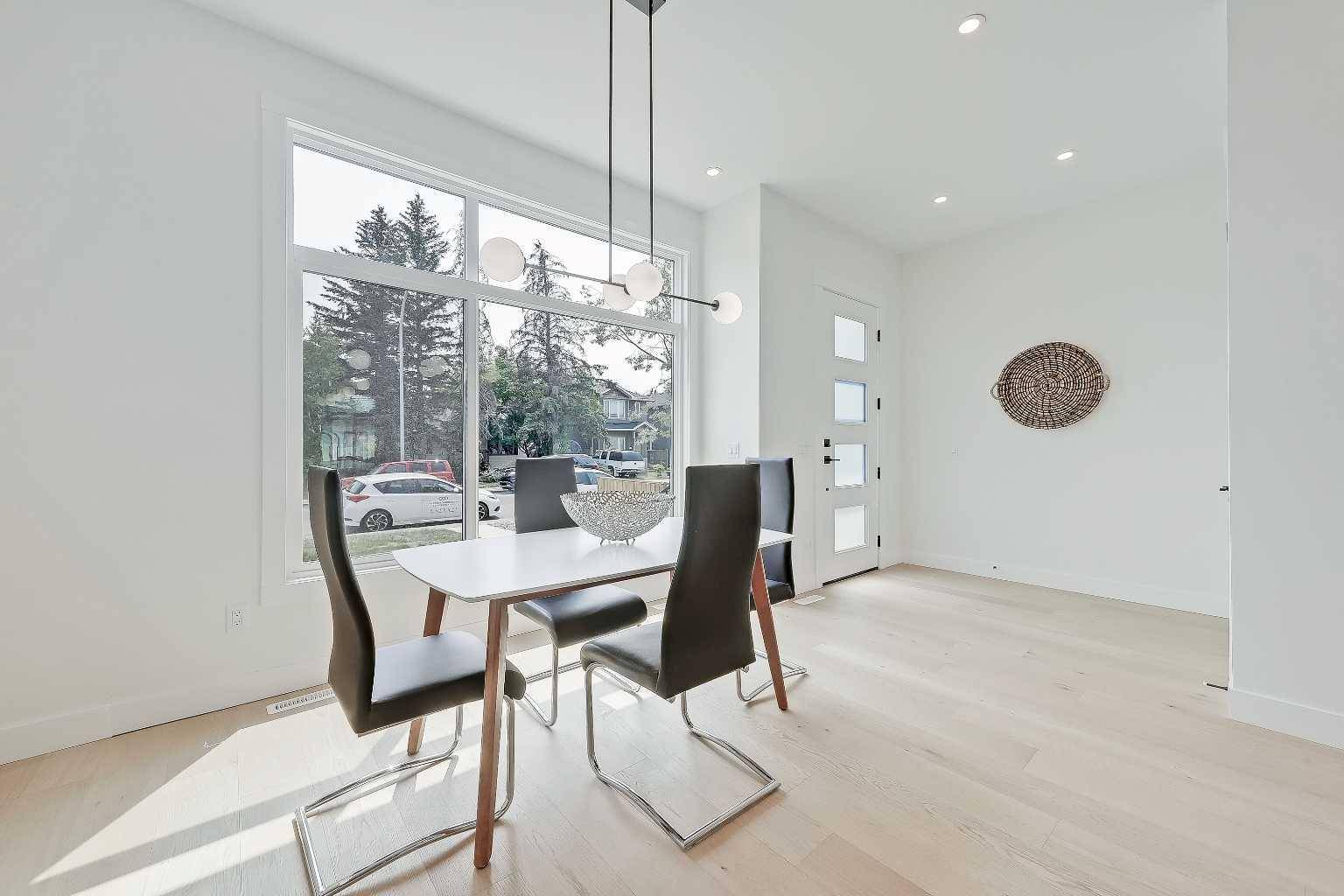 Calgary, AB T3B 1N1,6416 34 AVE NW