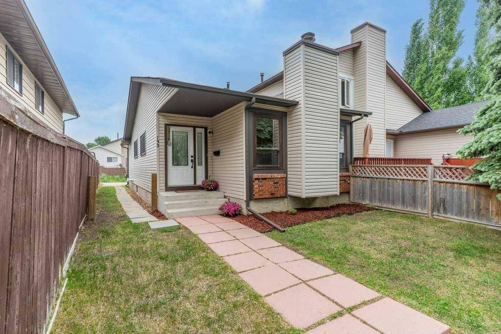 132 Deerview DR SE,  Calgary,  AB T2J 6G9