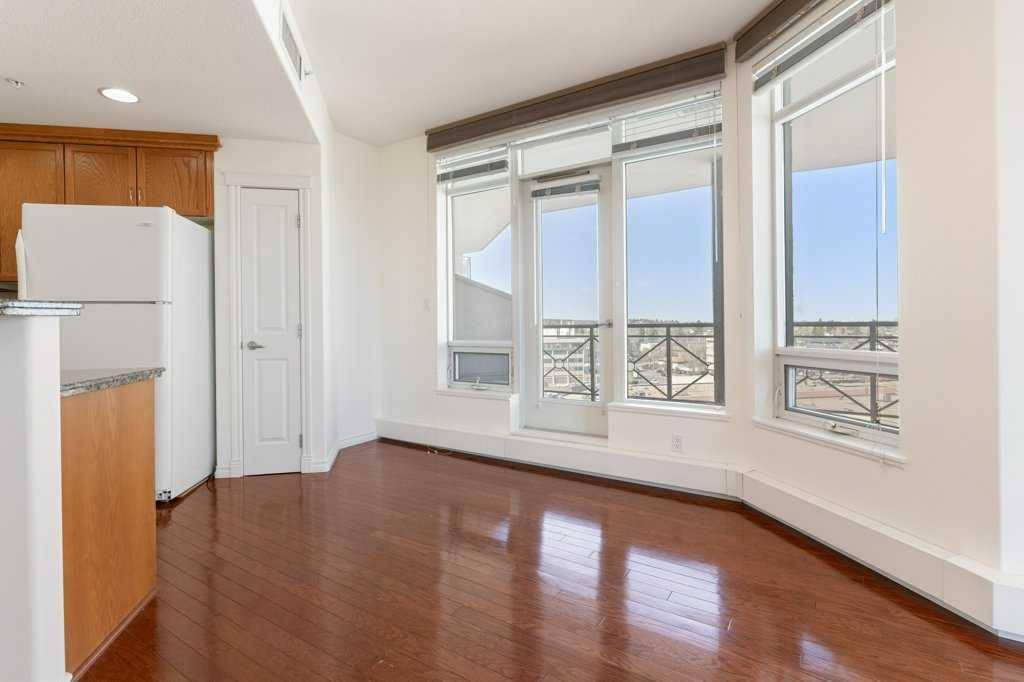 Calgary, AB T2N 4Y8,1726 14 AVE NW #408