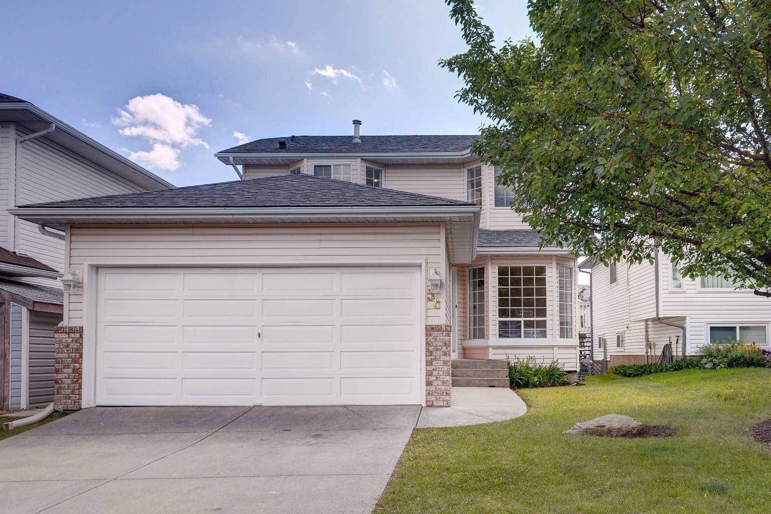 58 Citadel GDNS NW, Calgary, AB T3G 3X5