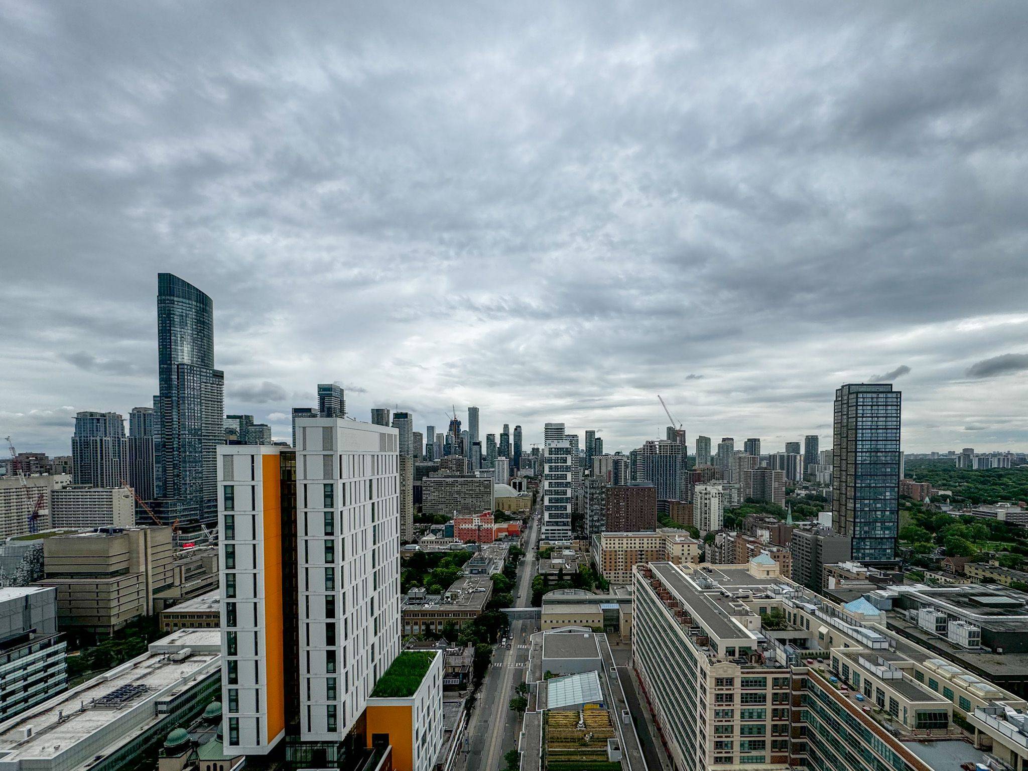 Toronto C08, ON M5B 0C7,100 Dalhousie ST #3301