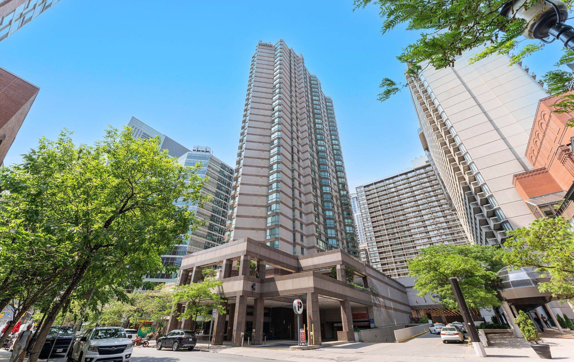 38 Elm ST #2700, Toronto C01, ON M5G 2K5