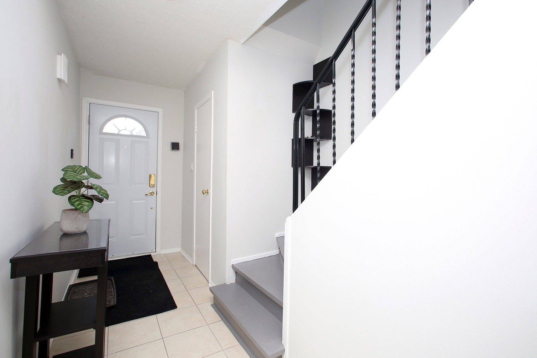Toronto E05, ON M1W 1T2,139 Huntingdale BLVD