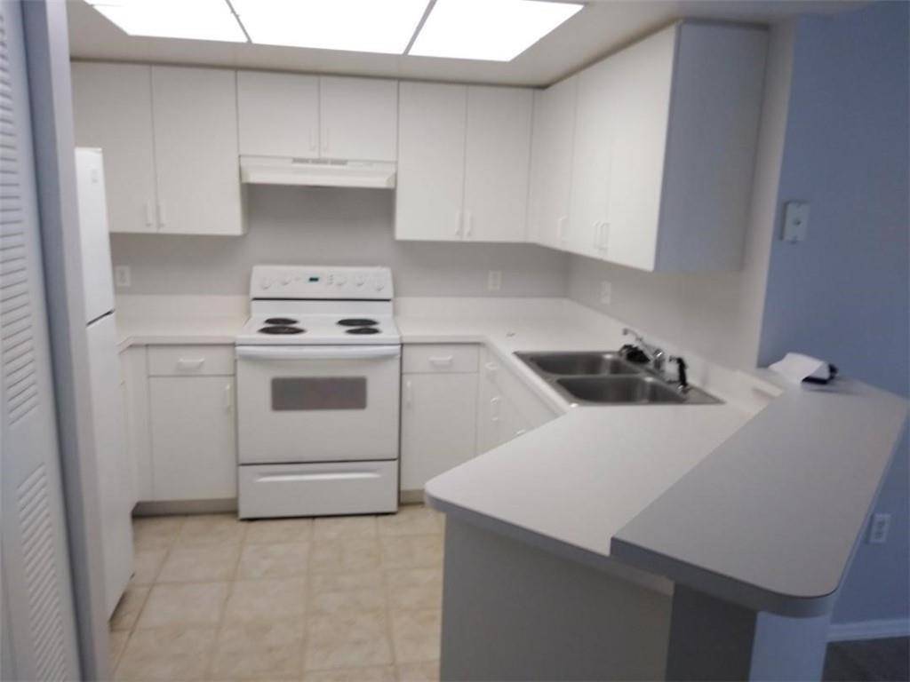 West Palm Beach, FL 33417,4163 N Haverhill Rd #1215