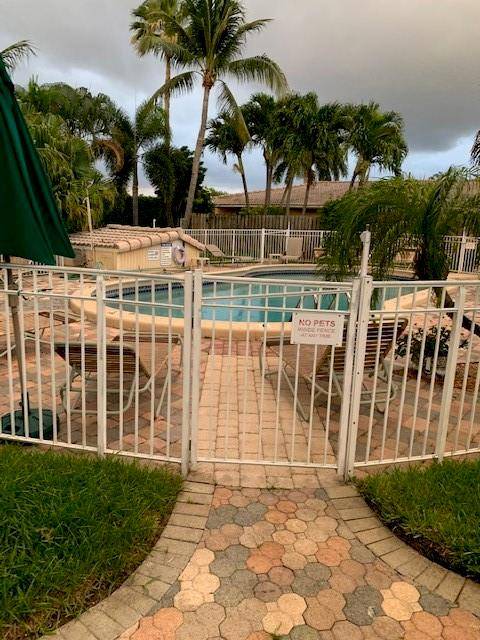 728 NE 13th Ct #9, Fort Lauderdale, FL 33304