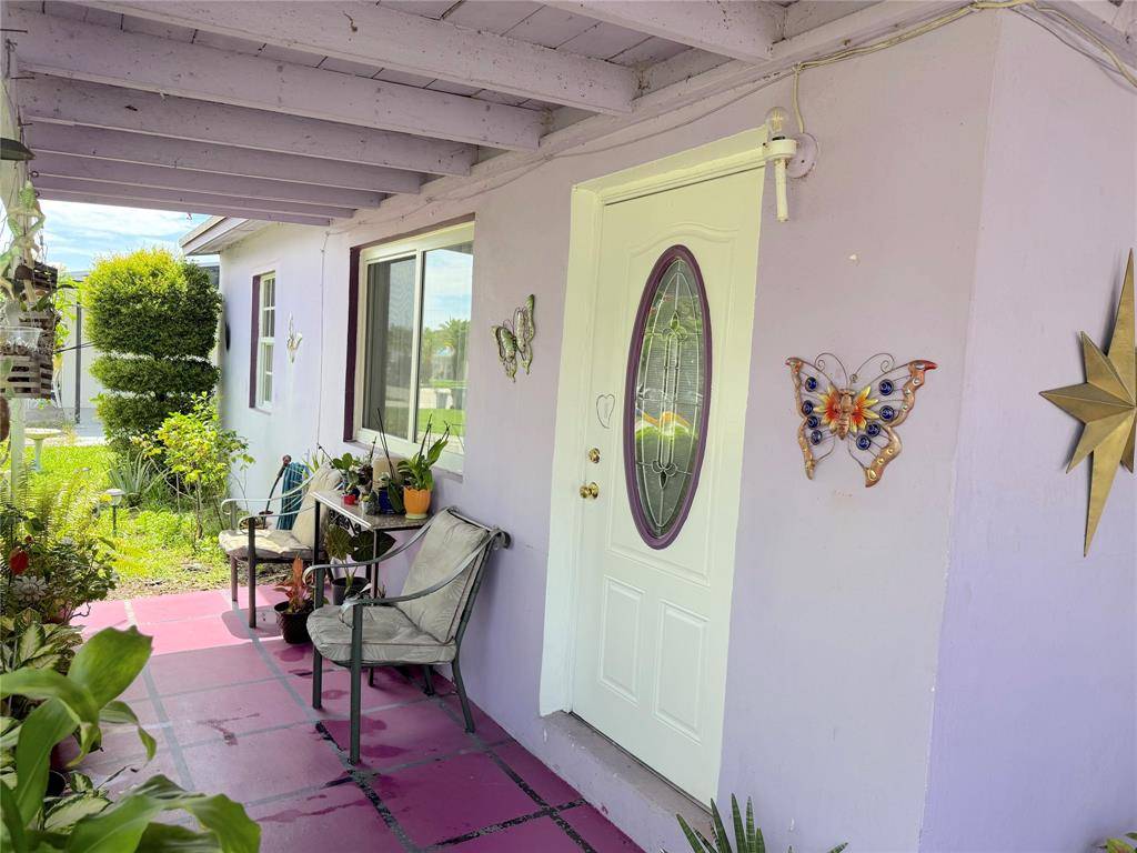 3117 Buckley Ave, Lake Worth, FL 33461