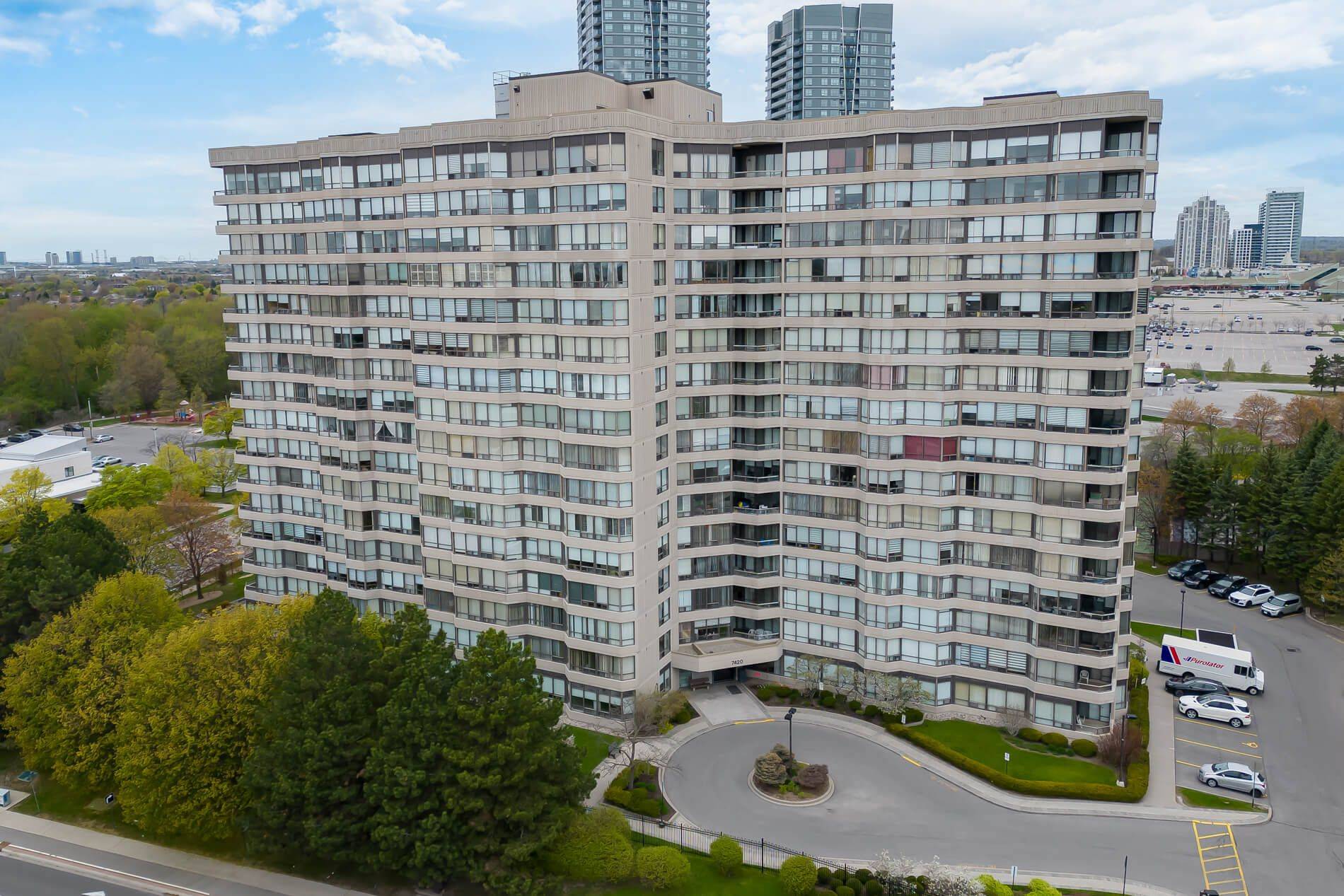 7420 Bathurst ST S #306, Vaughan, ON L4J 6X4