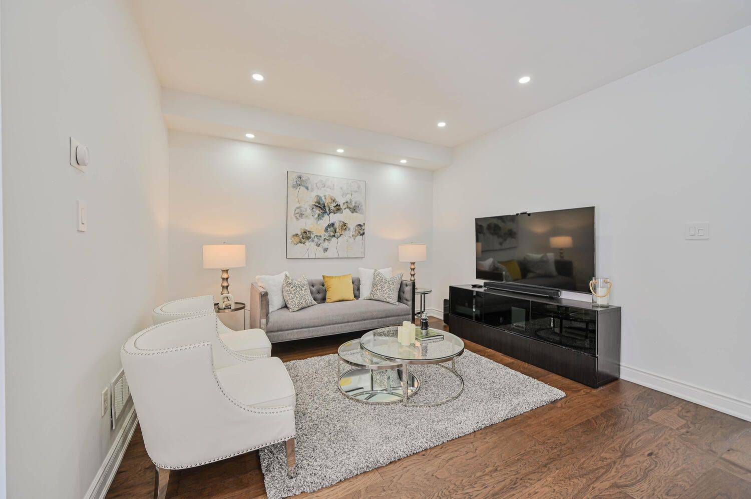 97 Arco CIR, Vaughan, ON L6A 3Z6
