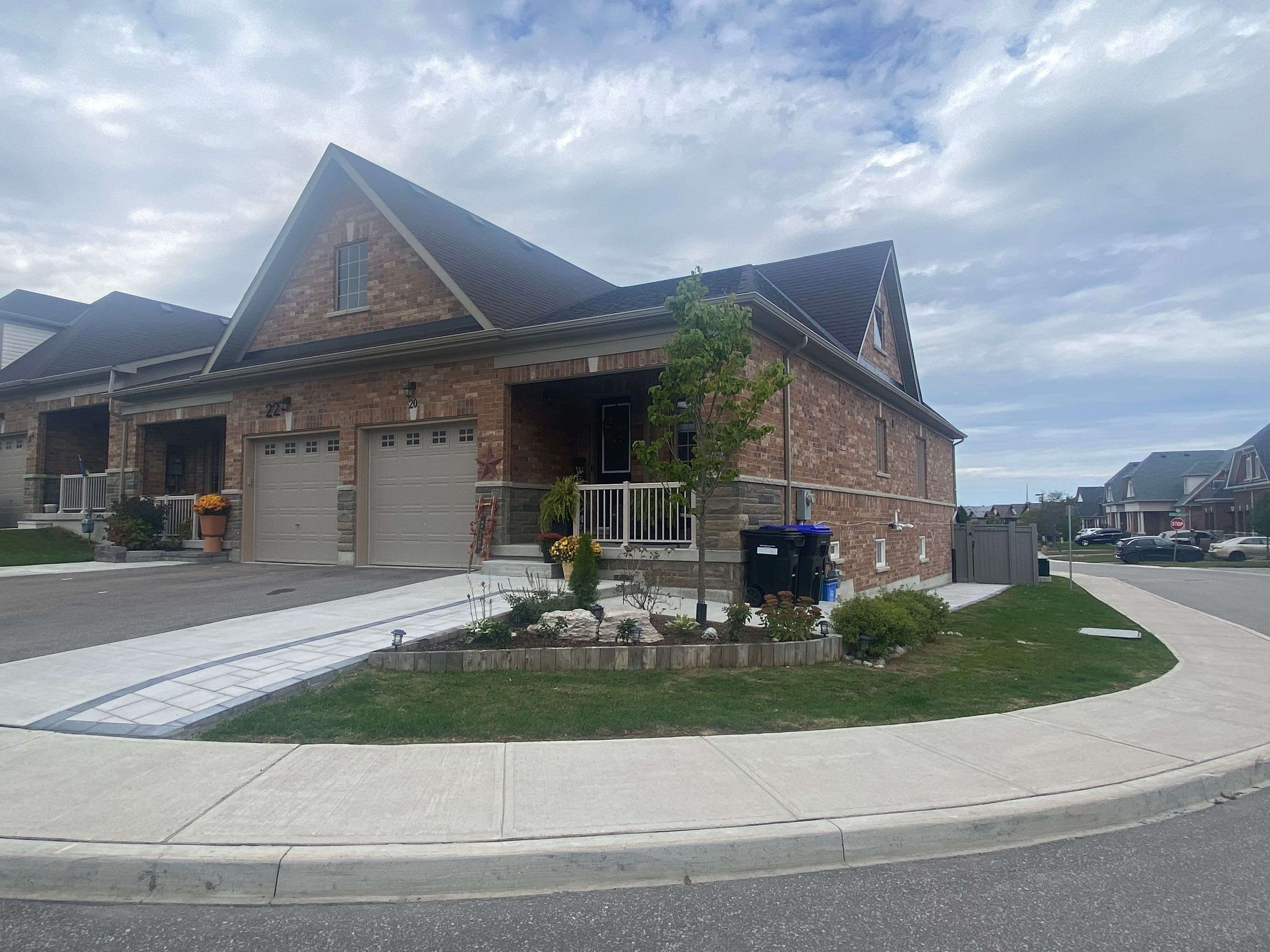 20 Gilroy CT E #Lower, New Tecumseth, ON L9R 0K8