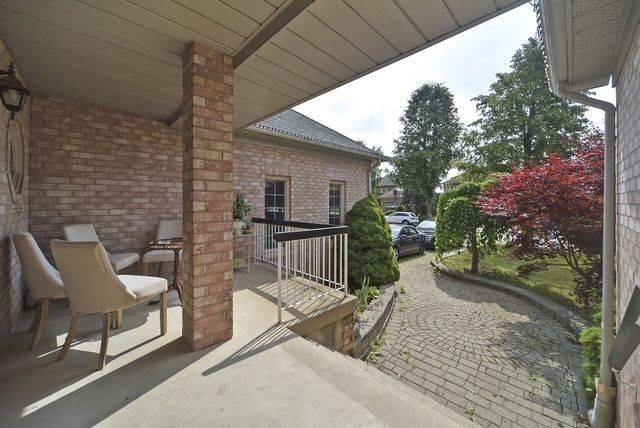 Vaughan, ON L4H 1A4,30 Millrun CRES N