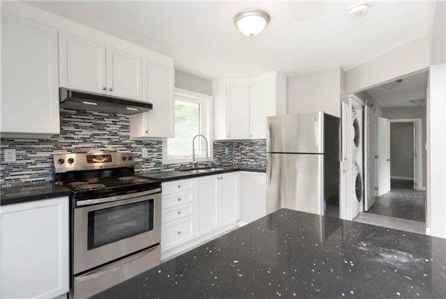 Barrie, ON L4M 2C9,209 WELLINGTON ST E #Main floor