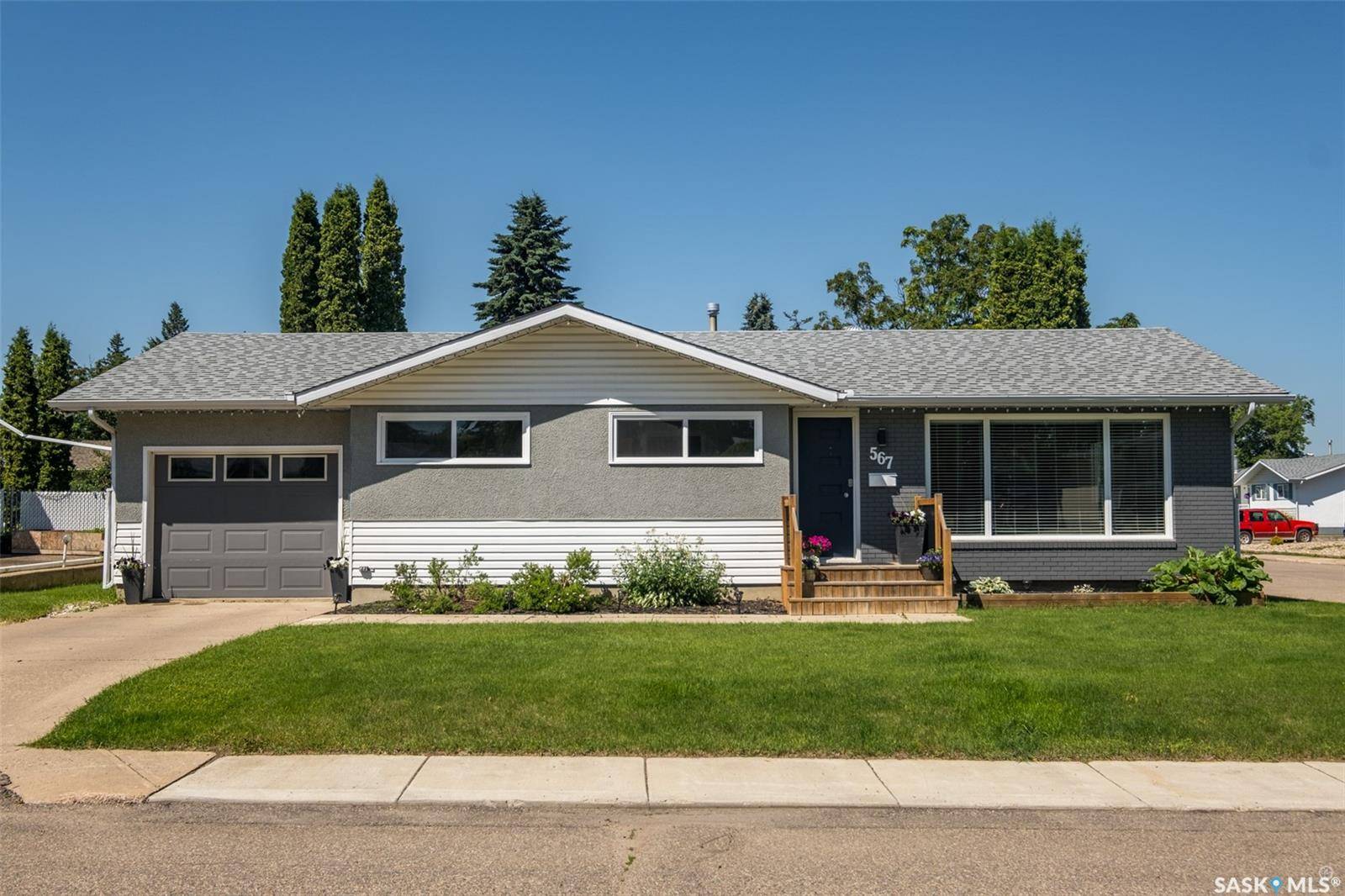 567 Laurier DRIVE, Prince Albert, SK S6V 5M4