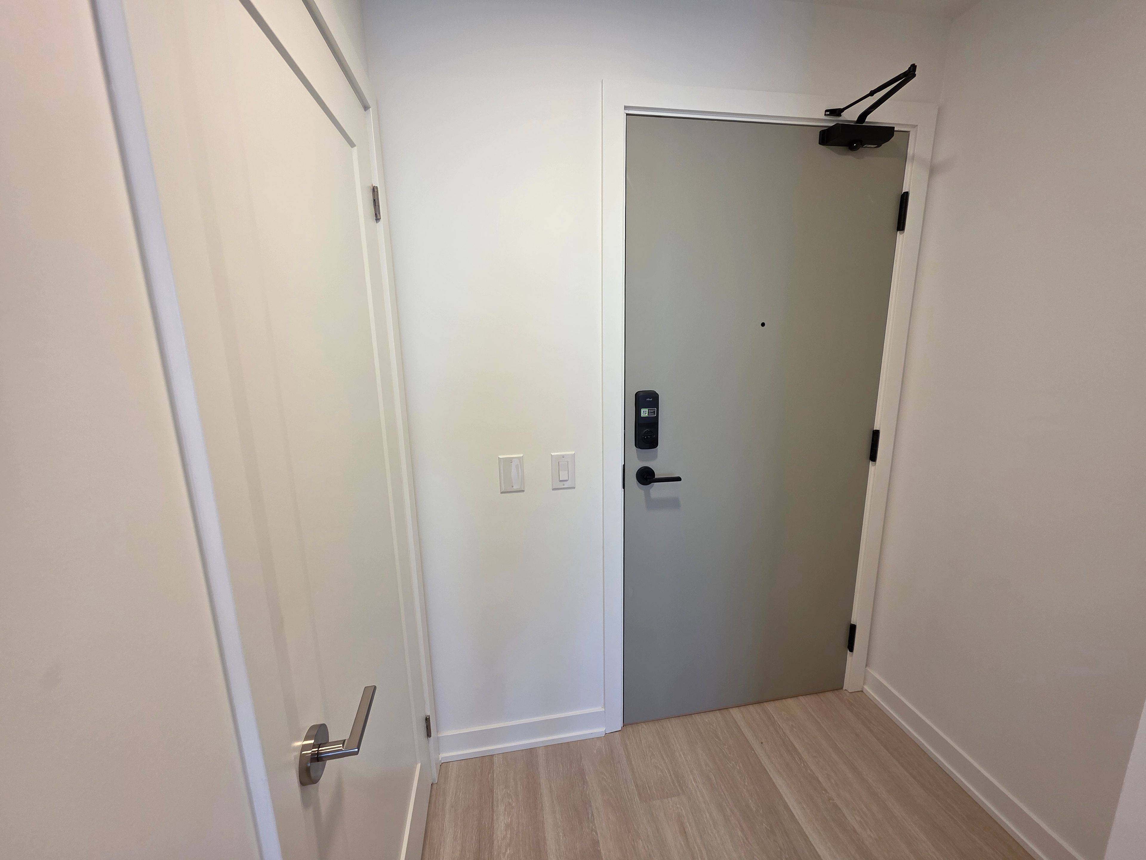 Mississauga, ON L4Z 3X7,5105 Hurontario ST #1709