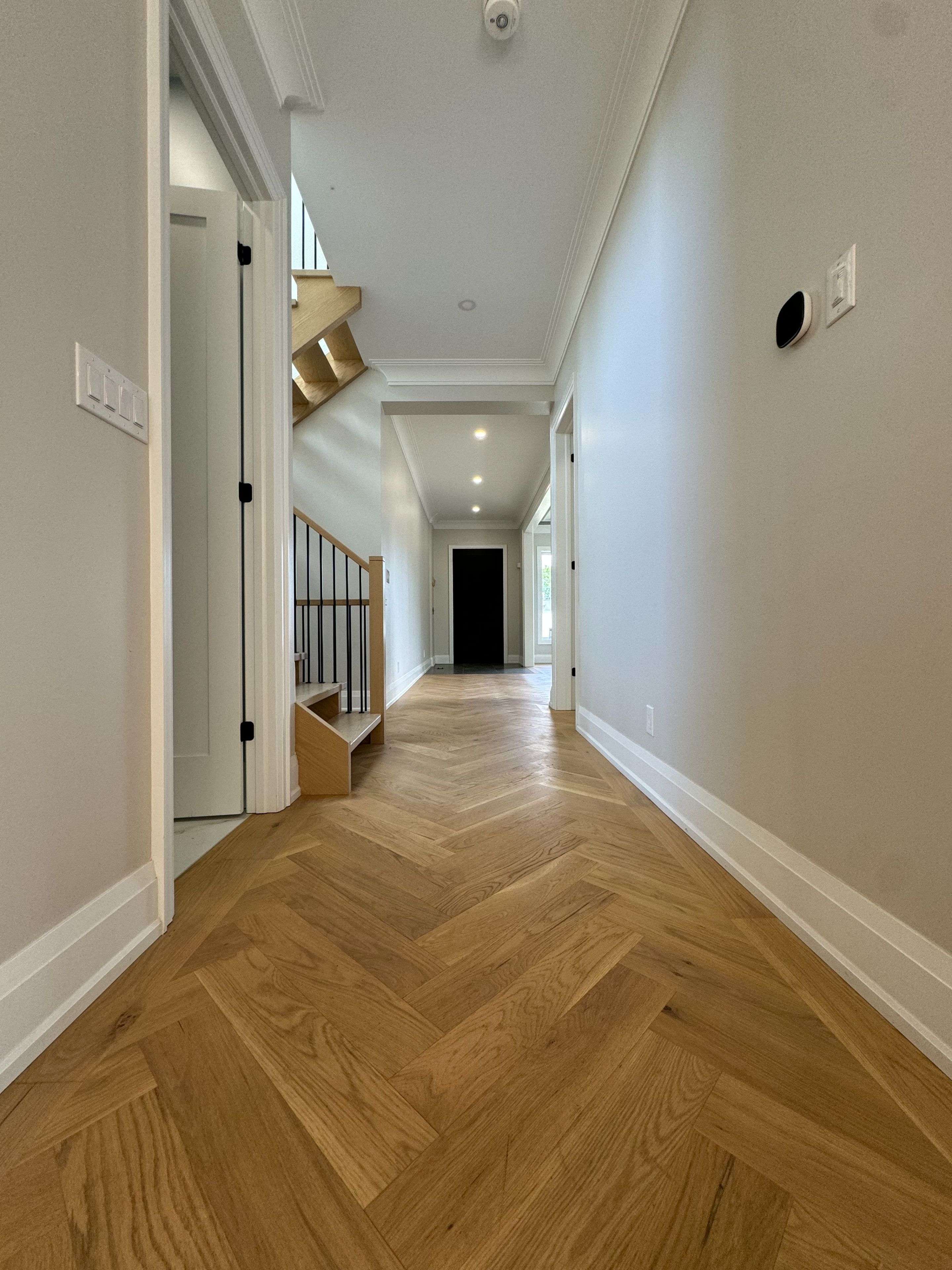 Mississauga, ON L5E 2G3,1104 Edgeleigh AVE