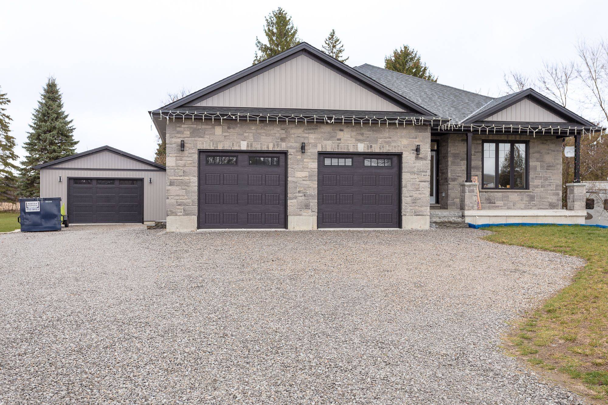 520 Fairground RD W, Norfolk, ON N0E 1G0