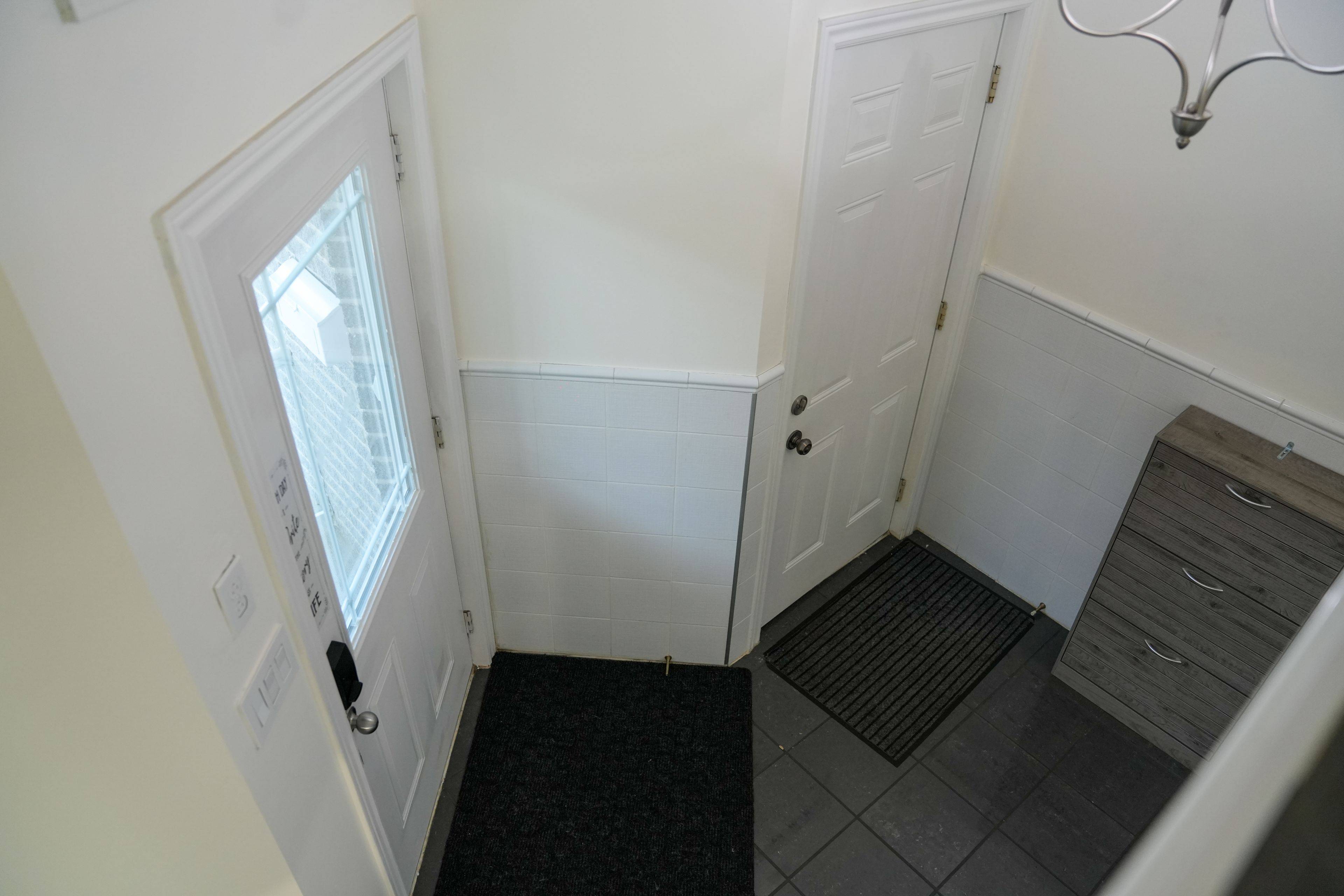 London North, ON N6G 5P2,1665 Healy RD