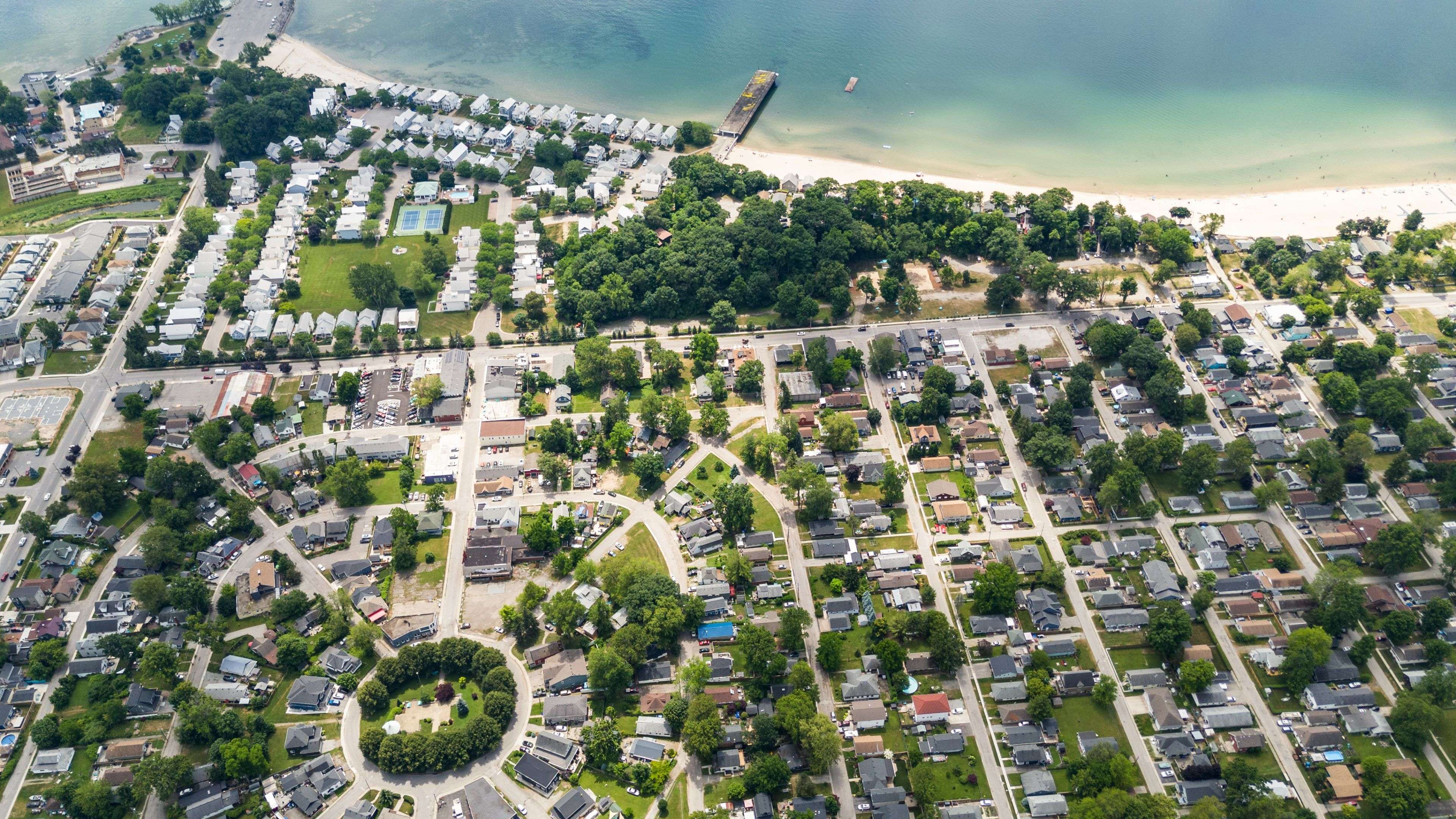 Fort Erie, ON L0S 1B0,226 Lincoln RD W