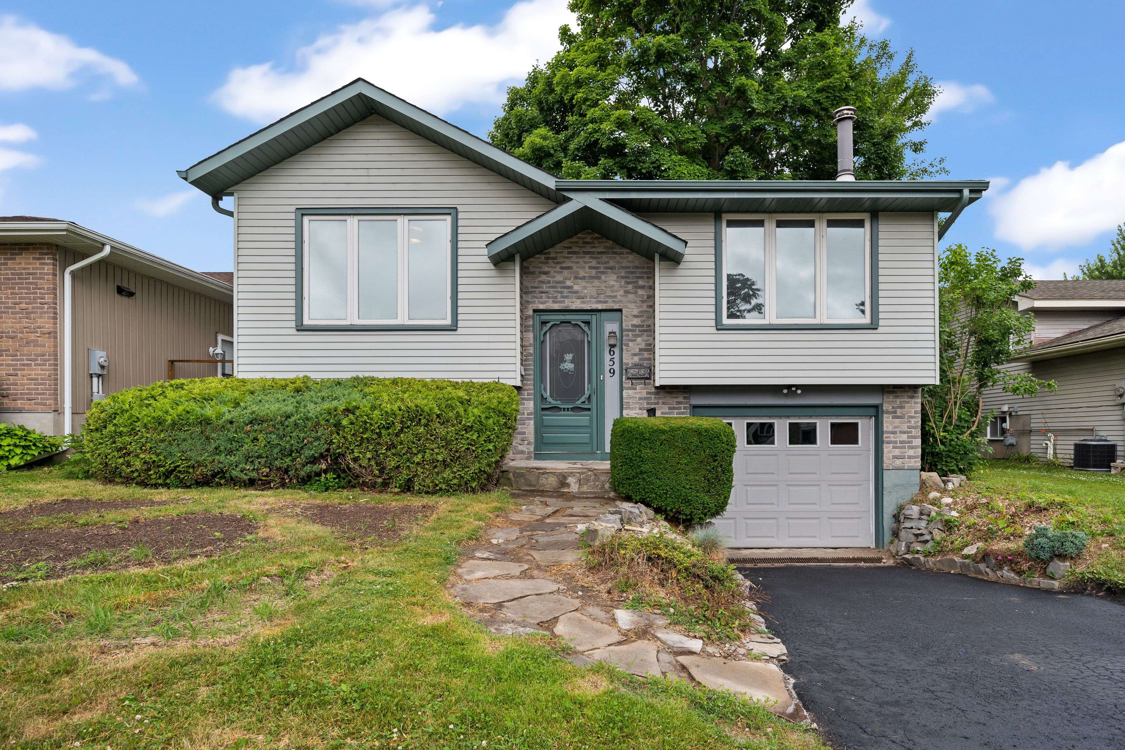 659 Truedell RD, Kingston, ON K7M 6W6
