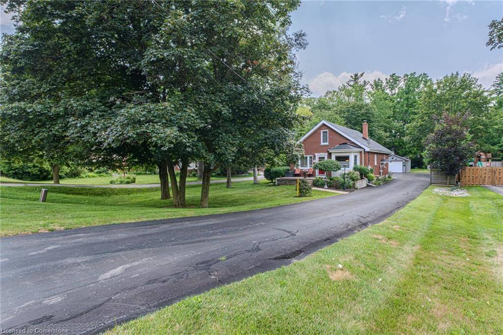Norfolk, ON N3Y 4M6,94 Queensway RD E