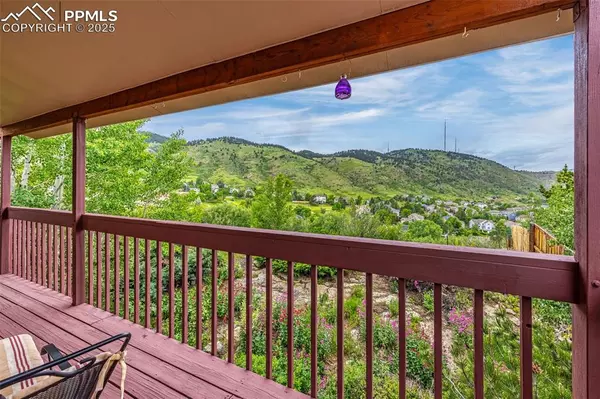 Golden, CO 80401,473 Somerset DR