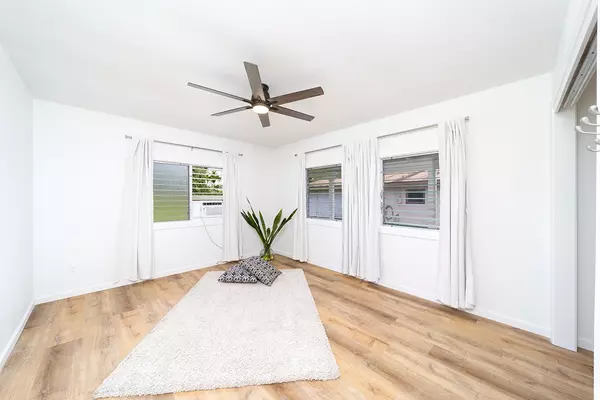 Keaau, HI 96749,17-436 IPUAIWAHA ST