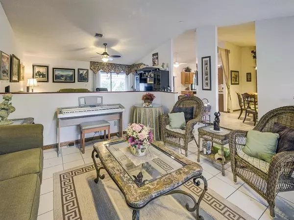 Plantation, FL 33323,11701 NW 27th St
