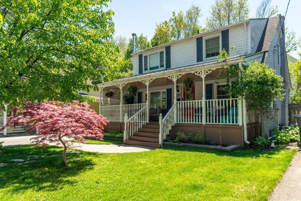36 John ST S, Mississauga, ON L5H 2E6