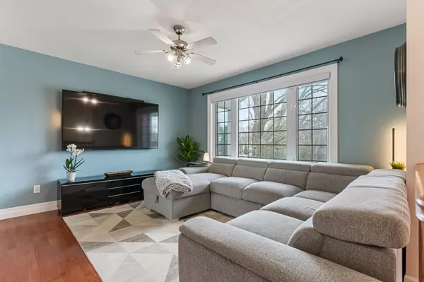 Owen Sound, ON N4K 6R9,2007 7th AVE E