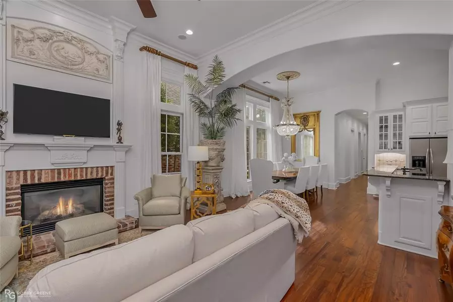 134 Carondelet Court, Bossier City, LA 71111