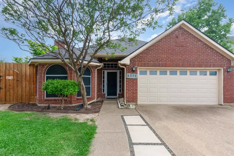 4315 Elgin Court, Grand Prairie, TX 75052