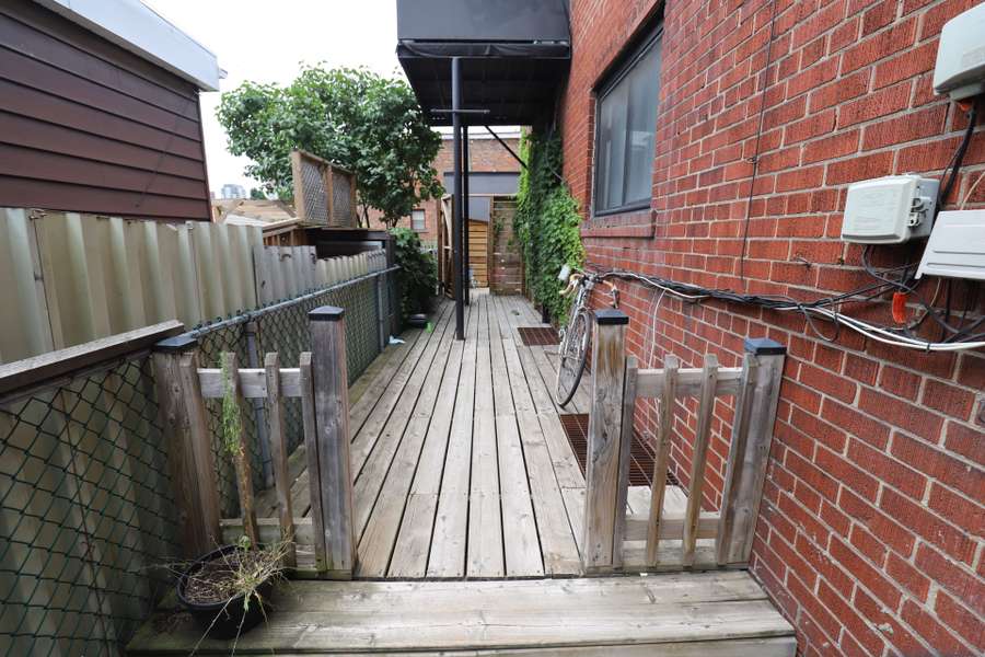 1464 Dufferin ST #BASEMENT, Toronto W02, ON M6H 3L2