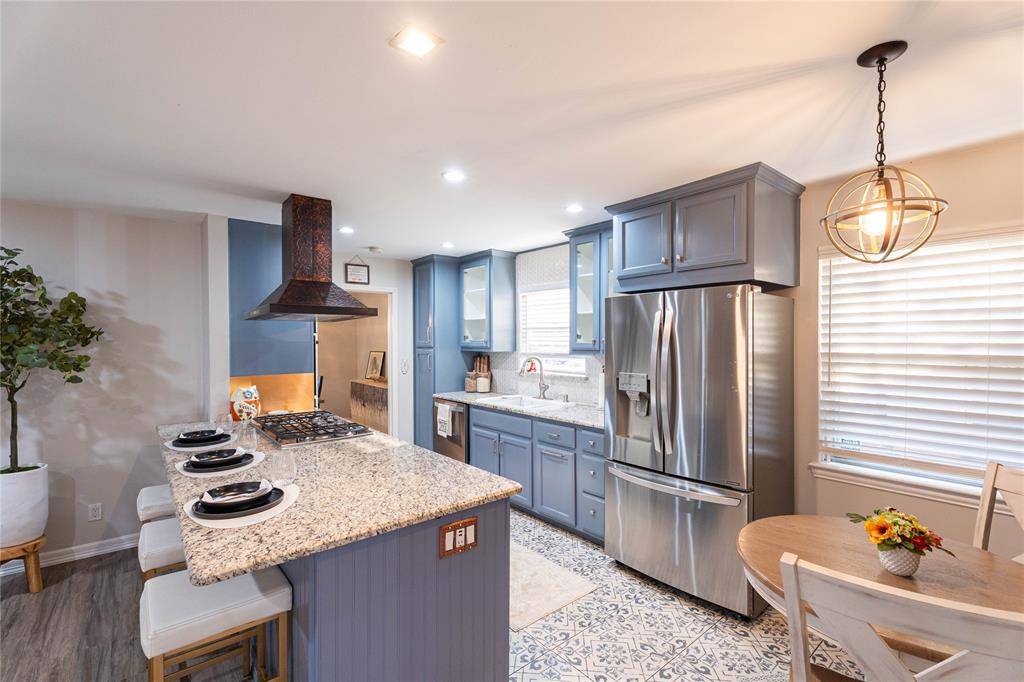 1711 Tamarack Drive, Dallas, TX 75228