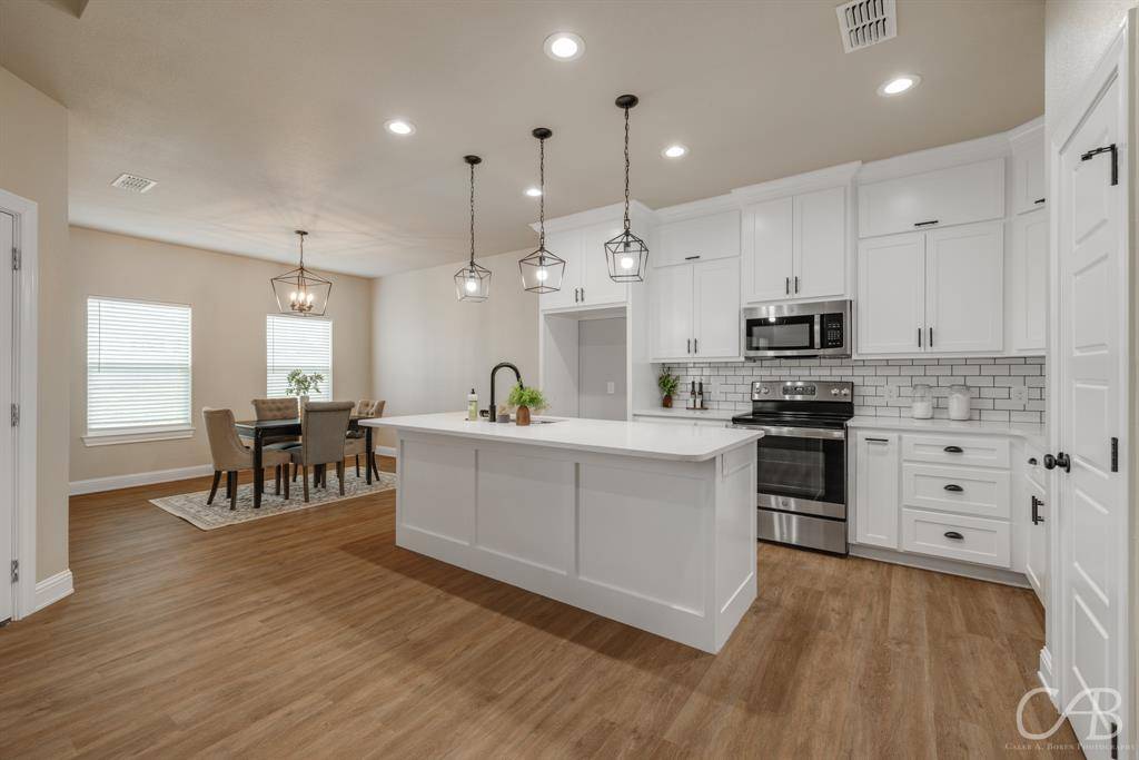 Abilene, TX 79602,207 Beechcraft Road