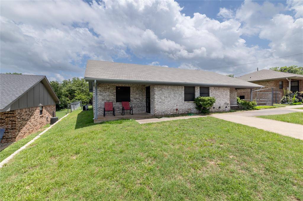 1109 Curtis Drive, Weatherford, TX 76086