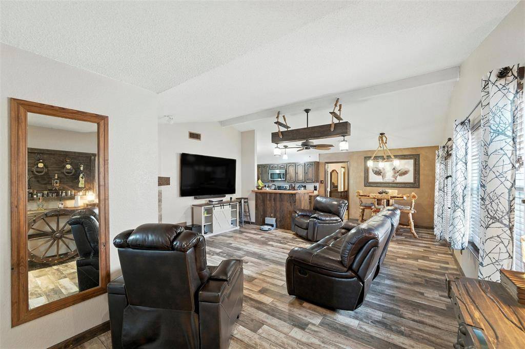 Irving, TX 75060,2800 Bridge Lake Drive
