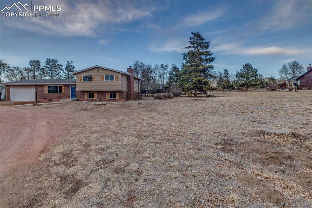 1884 Fuller RD, Colorado Springs, CO 80920