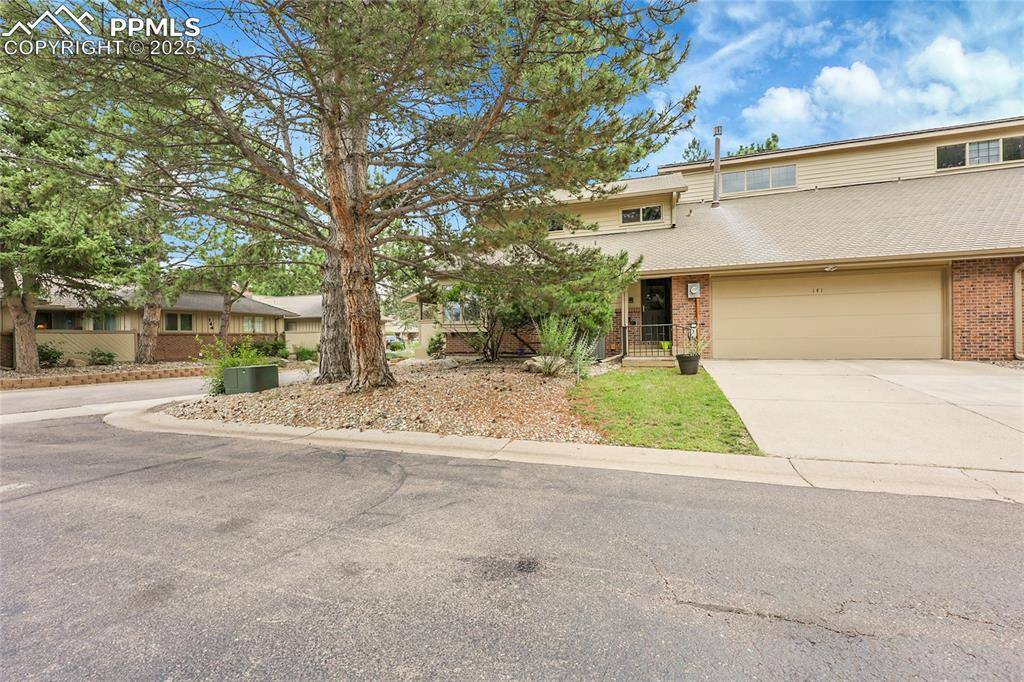 Colorado Springs, CO 80906,141 Miramar DR