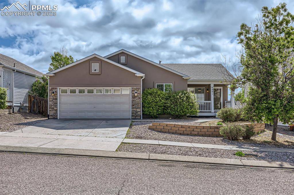 6491 Ferndale DR, Colorado Springs, CO 80923