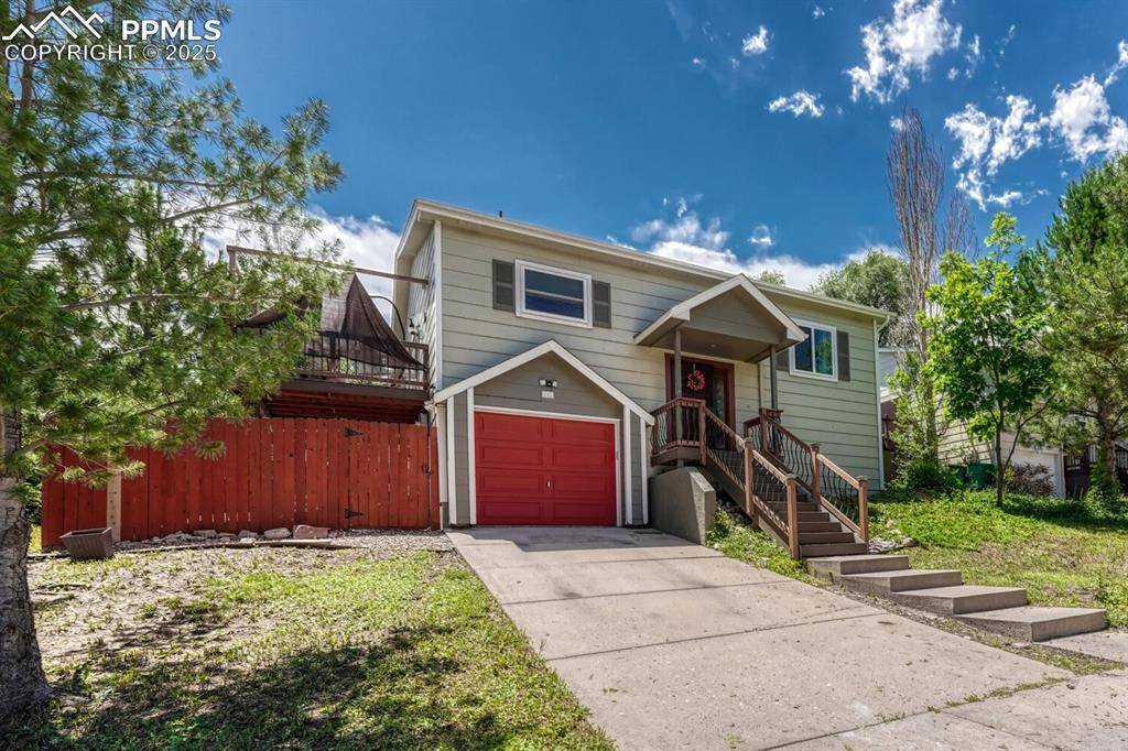 Colorado Springs, CO 80905,615 W Monument ST