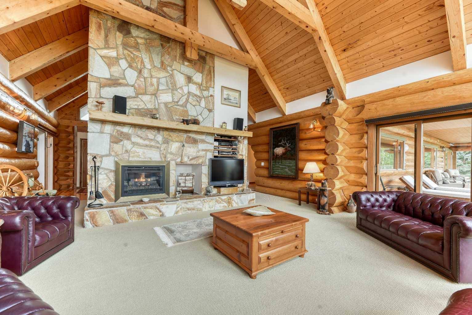 Rural Foothills County, AB T1S 3Y2,226101 88 ST East