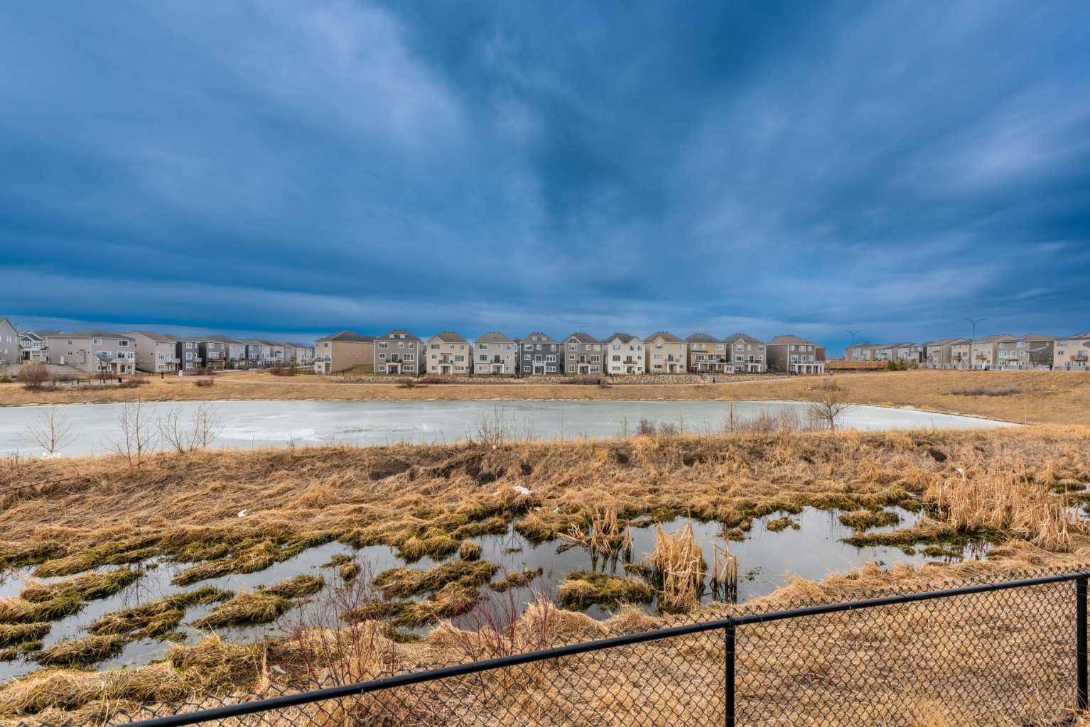 Calgary, AB T3P 0W3,205 Carringvue MNR NW