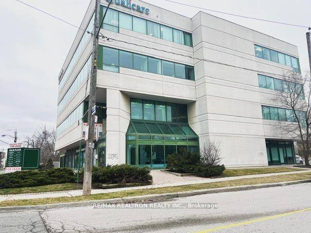 3910 Bathurst ST #201, Toronto C06, ON M3H 5Z3