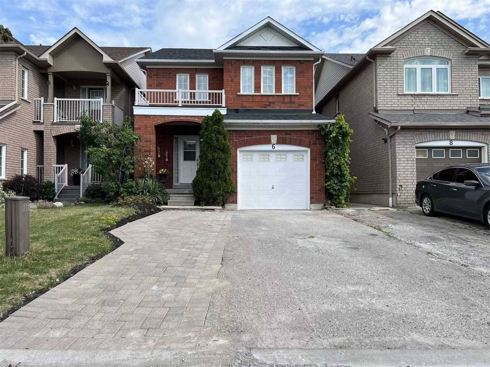 6 Palomino PL, Whitby, ON L1R 2V3