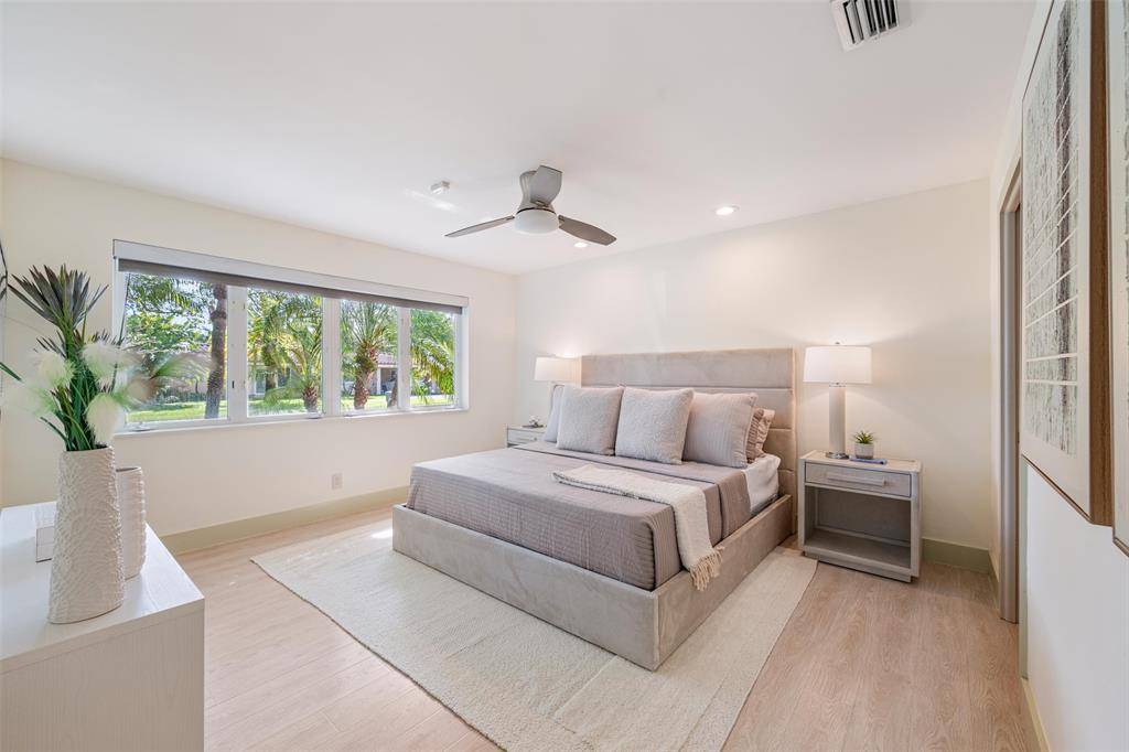 Fort Lauderdale, FL 33306,2633 NE 30th St