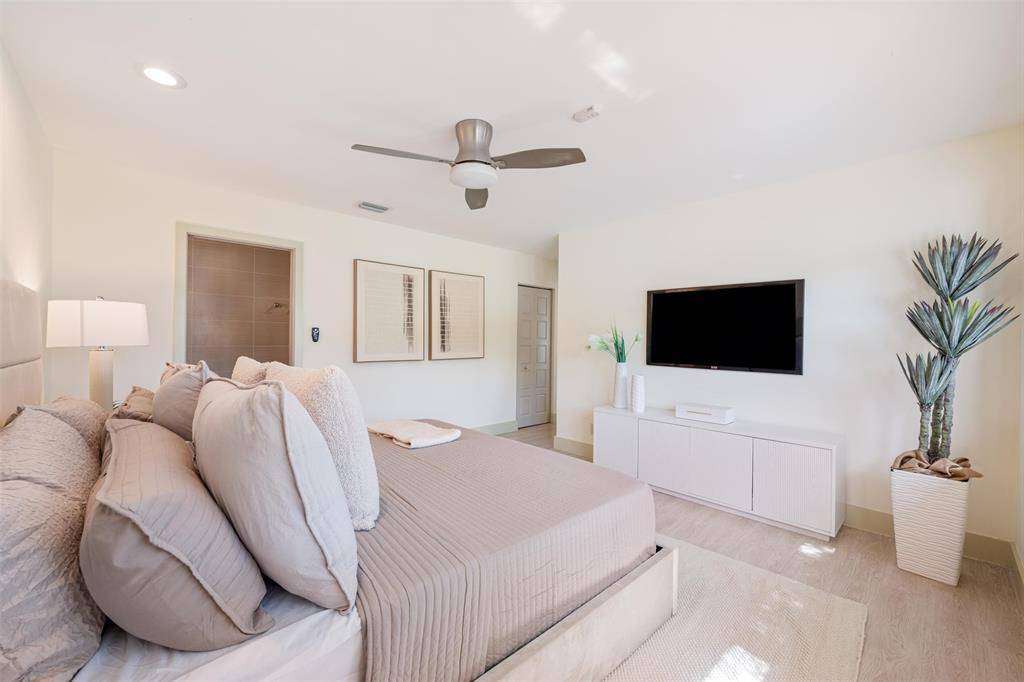 Fort Lauderdale, FL 33306,2633 NE 30th St