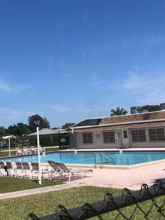 Tamarac, FL 33321,7101 NW 97th Ave