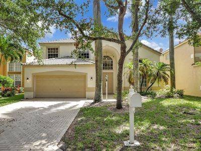 6702 NW 80th Mnr, Parkland, FL 33067