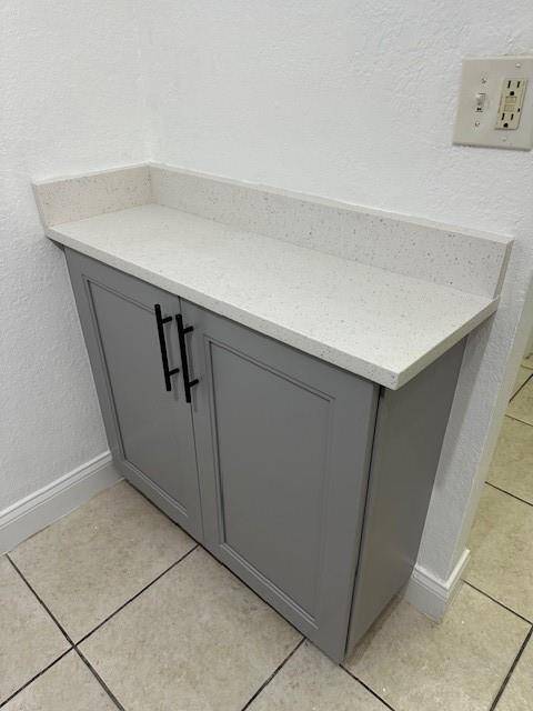 Sunrise, FL 33351,4205 N University Dr #101