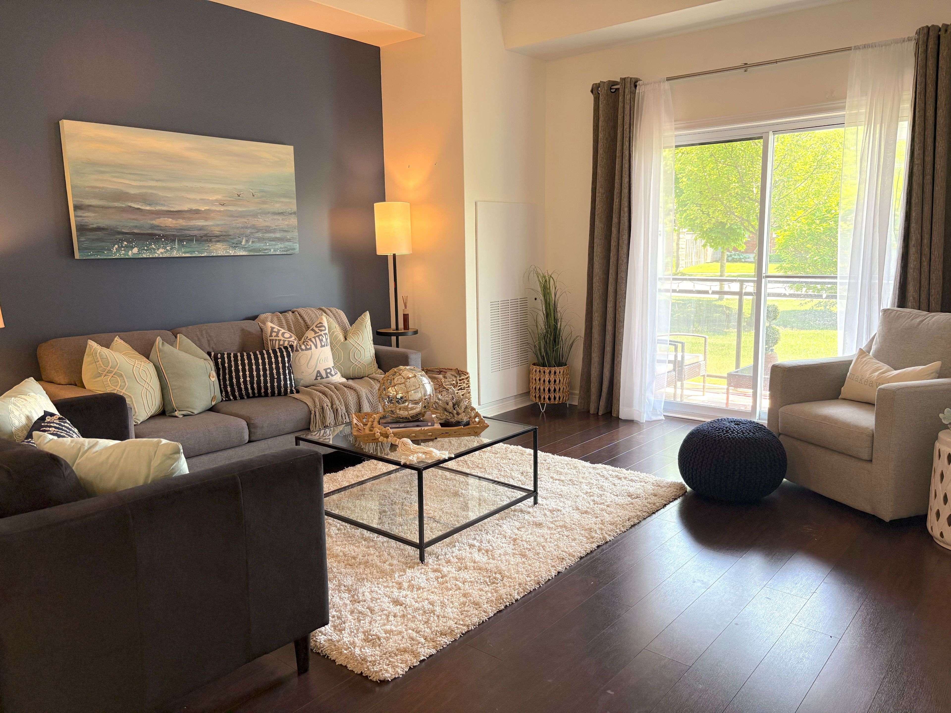 1 Chamberlain CRES #102, Collingwood, ON L9Y 0E3