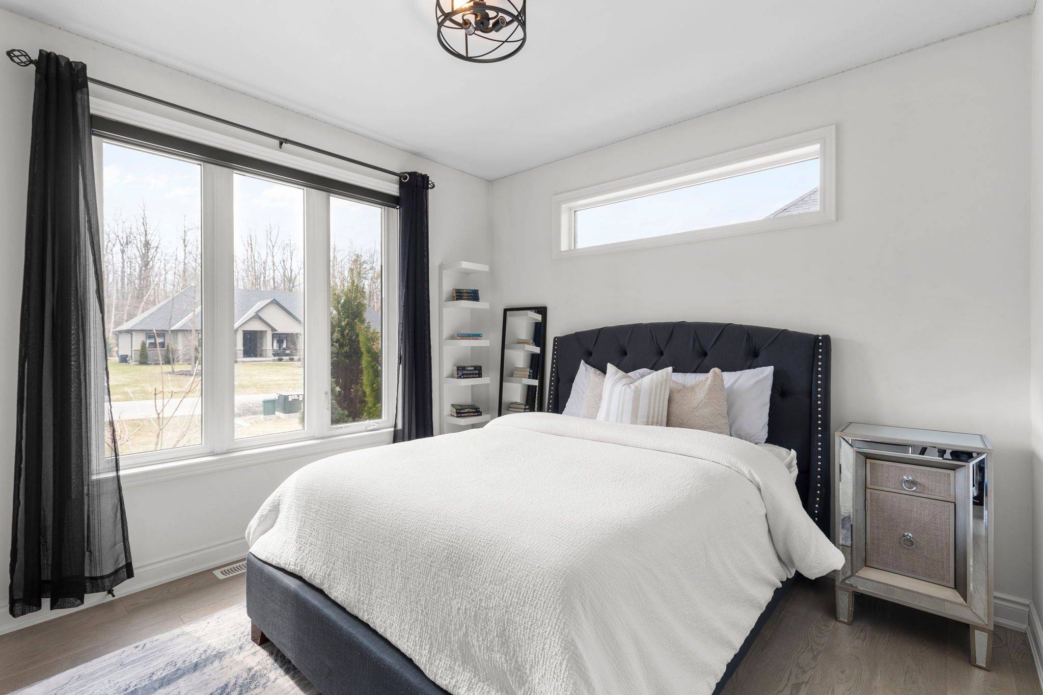 Springwater, ON L9X 2A3,9 BYERS ST